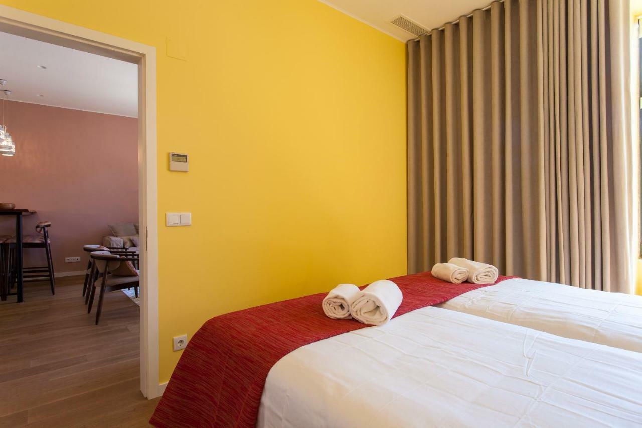 Joivy Sublime 2Br Apt On Restauradores Square Nearby Rossio Station Lisbona Esterno foto